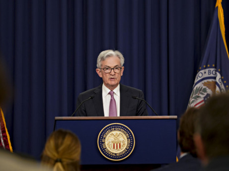 Fed povećao kamatnu stopu za pola procentnih poena, Powell signalizira slične poteze