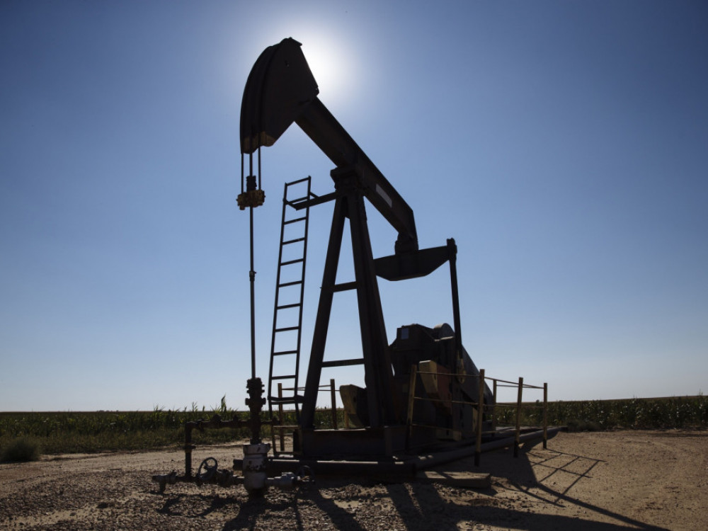 Goldmanova procena oborila cenu nafte