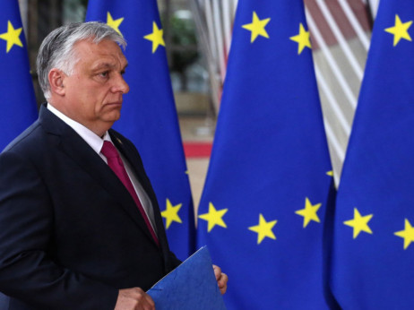 EK preporučila odlaganje isplate ključnih sredstava Mađarskoj