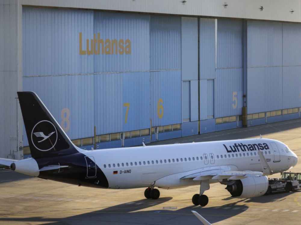 Lufthansa zbog manjka osoblja otkazuje stotine letova