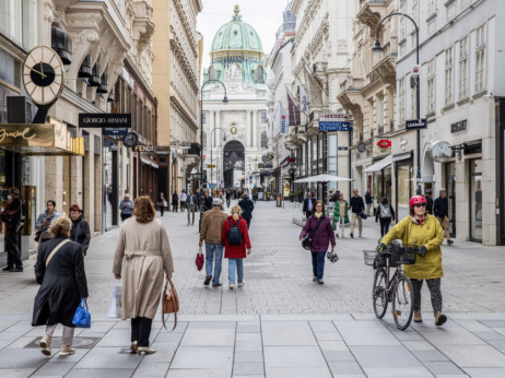 Austrija daje 1.000 evra za suzbijanje efekata inflacije