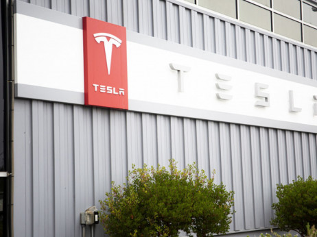 Tesla smanjuje proizvodnju u Šangaju zbog manje tražnje