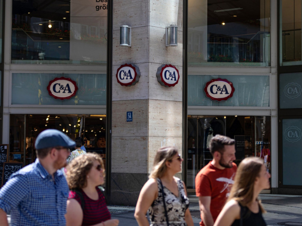 C&A preko noći odlazi iz Srbije, stečaj još nije otvoren