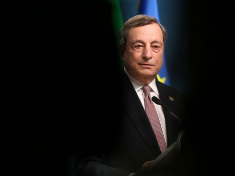 Pala italijanska vlada, Draghi podneo ostavku