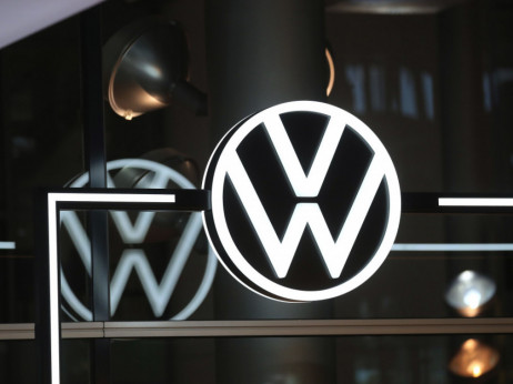 Volkswagen zbog problema s nabavkom u 2022. isporučio manje vozila