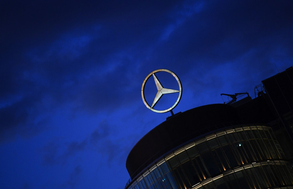 Mercedes i Ferrari će koristiti nove luksuzne motore za EV