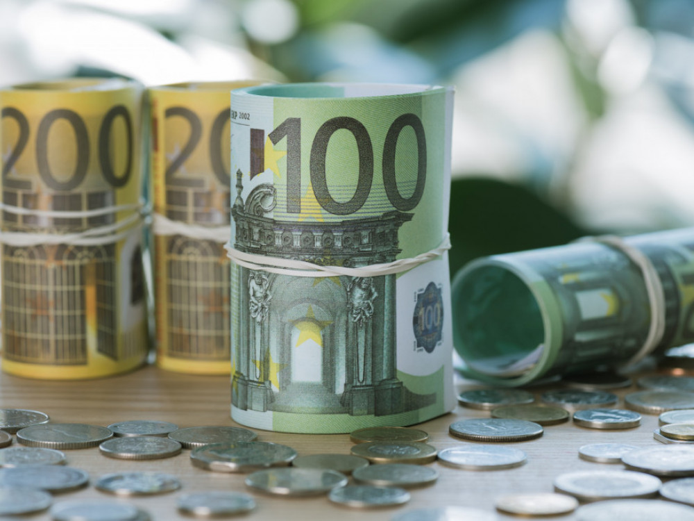 ECB će do kraja 2025. kamate smanjiti šest puta, kažu analitičari