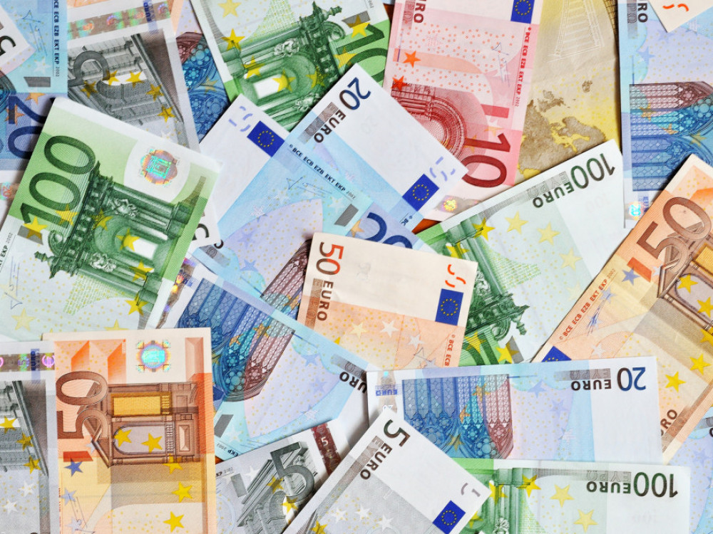 Slab evro je ključna tačka, vreme je za akciju ECB-a