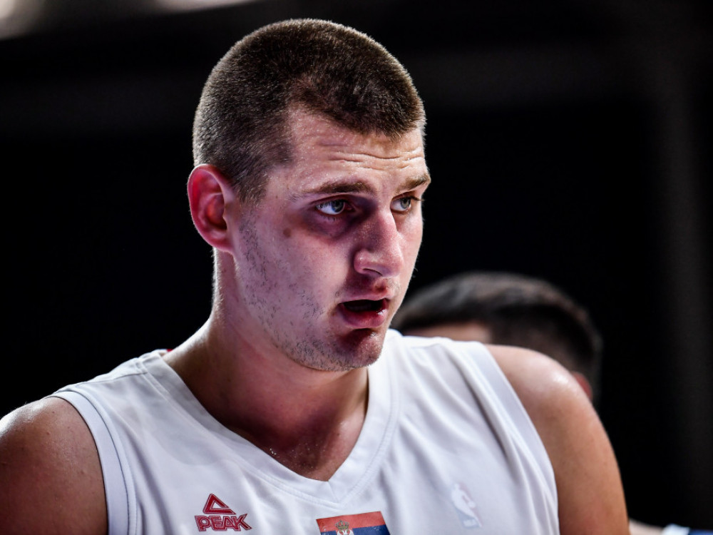 Kako se Kinezi preko Nikole Jokića probijaju na tržište sportske opreme