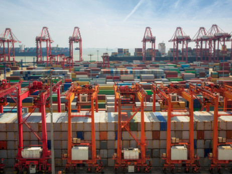 Deficit u trgovini sa svetom raste: Izvoz veći 30 odsto, a uvoz 40