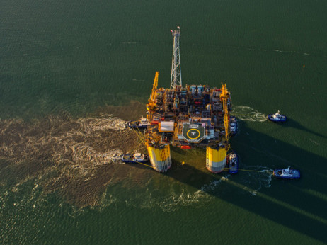 Rusija gomila naftu na brodovima u blizini Singapura