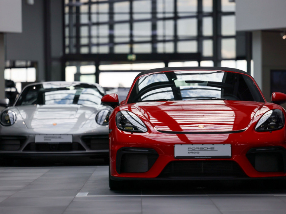 Porsche greškom u Kini prodavao 'panameru' debelo ispod cene
