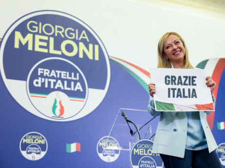 Pobeda desnice u Italiji, Meloni verovatno prva premijerka