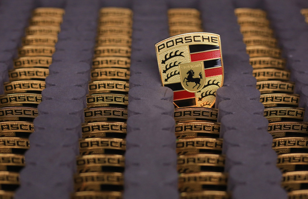 Gotovo polovina investitora u Porscheu ostala kratkih rukava