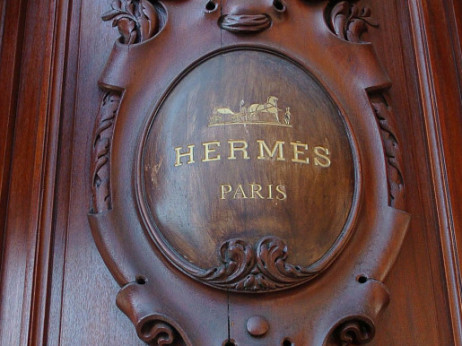Hermesova tašna Kelly prodata za 352.800 evra u Parizu