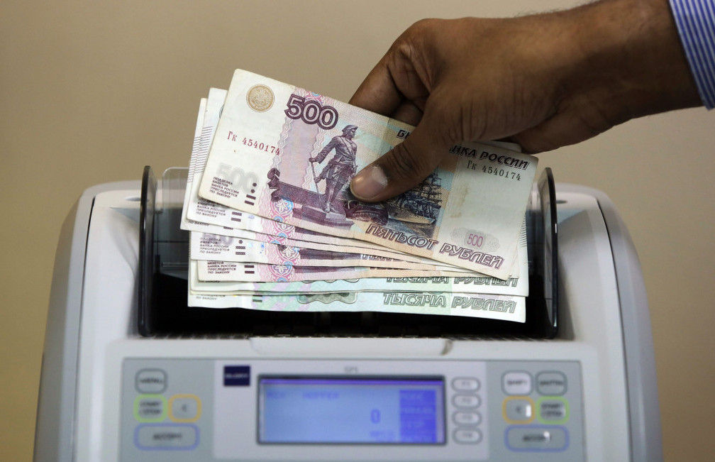 Kazahstanci kupuju ruski dug od investitora zarobljenih sankcijama