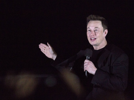 Elon Musk prodao udeo u Tesli vredan 3,6 milijarde dolara