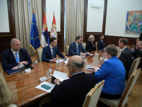 Predsednik Srbije najavio manji rast BDP u toku pregovora sa MMF