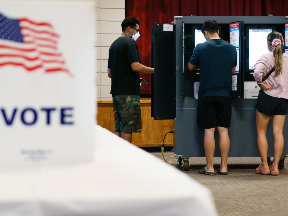 Borba za Senat neizvesna, republikanci vode u Predstavničkom domu