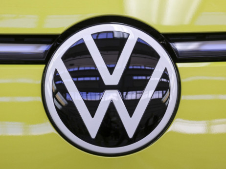 VW odlaže proizvodnju EV koji bi trebalo da pariraju Tesli
