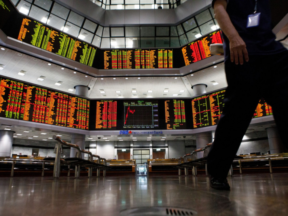 Evropske berze na oprezu, investitori prate izglede za podizanje stopa