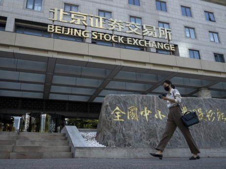Kineska tržišta u padu, protesti uznemirili investitore
