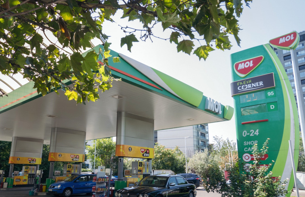 MOL prodaje Shellu 39 pumpi da bi s Inom preuzeo OMV Sloveniju