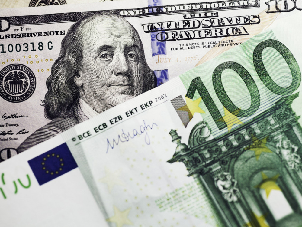 Rast prinosa u SAD ponovo pokreće priču o paritetu evra i dolara