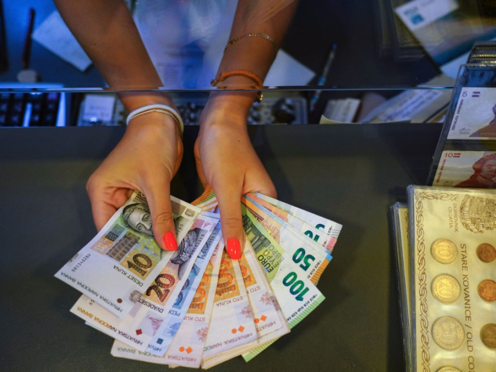 Mentalna tranzicija na evro bi Hrvatima mogla biti lakša nego Nemcima