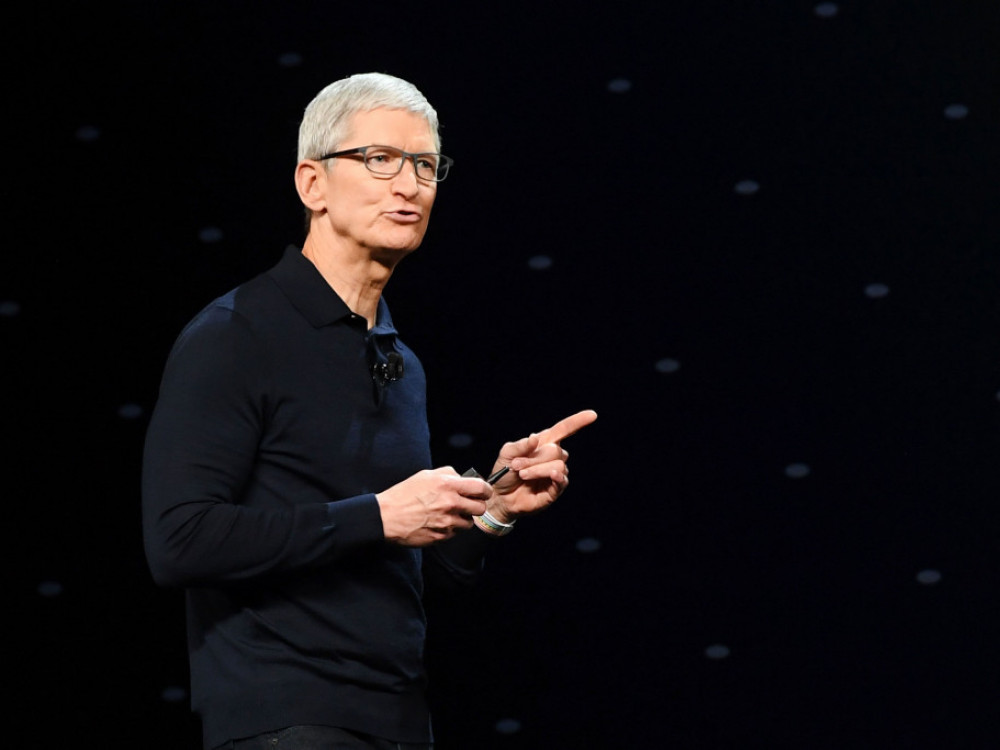 Apple smanjuje platu generalnom direktoru za 40 odsto na 49 miliona dolara