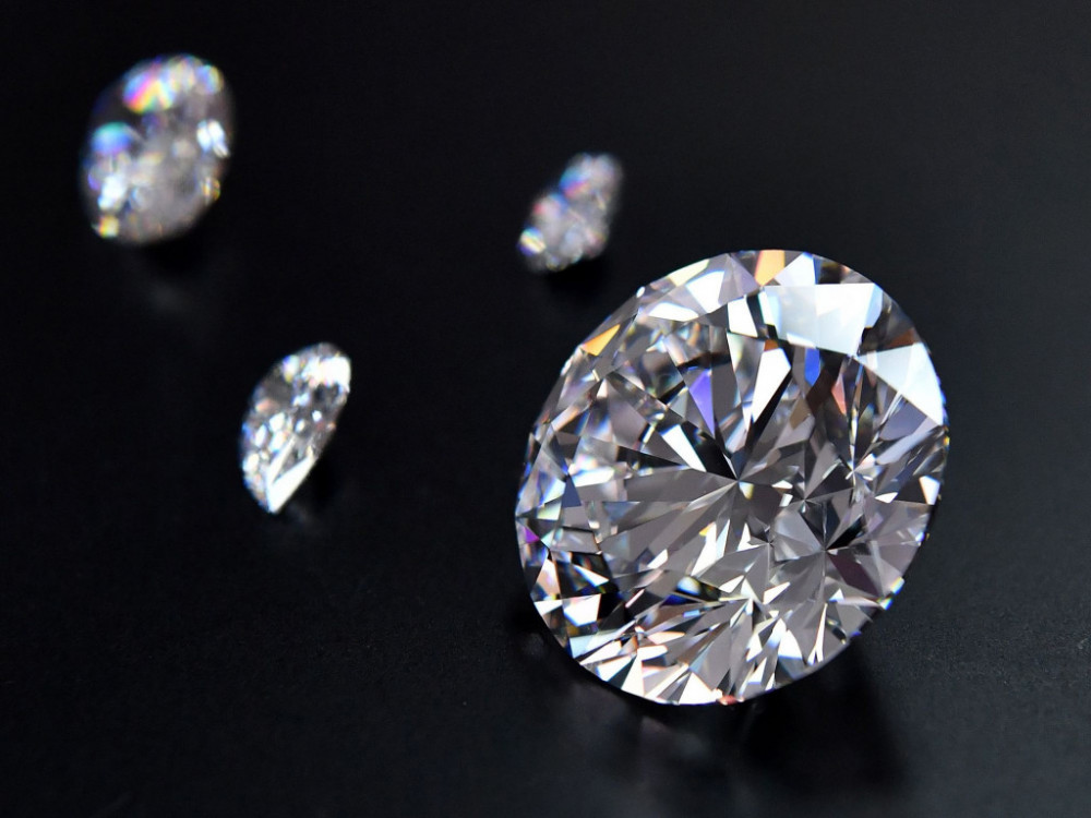 Fosun razmatra prodaju firme za procenu dijamanata za 200 miliona evra