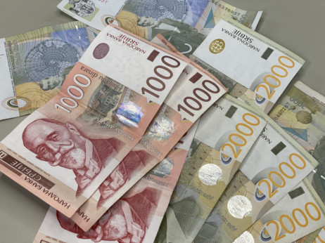 Srbija se kroz emisiju 10-godišnjih zapisa zadužila još 14 milijardi dinara