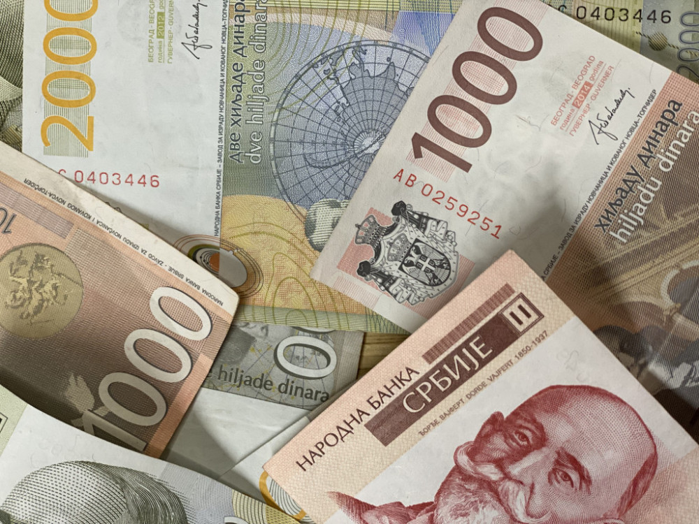 Prinos na dvogodišnje obveznice nastavio da raste, dostigao 5,95 odsto