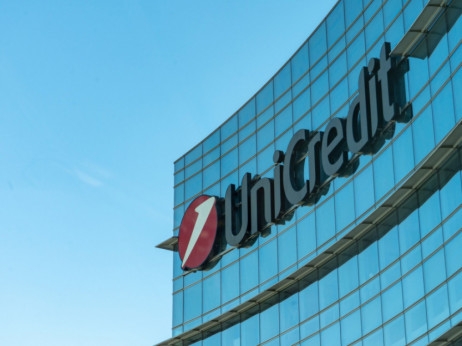 UniCredit uvećao profit, zaobići će dodatni porez u Italiji