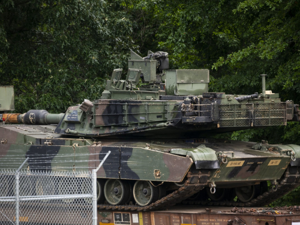 Veliki preokret: SAD se spremaju da pošalju Ukrajini borbene tenkove  'abrams'
