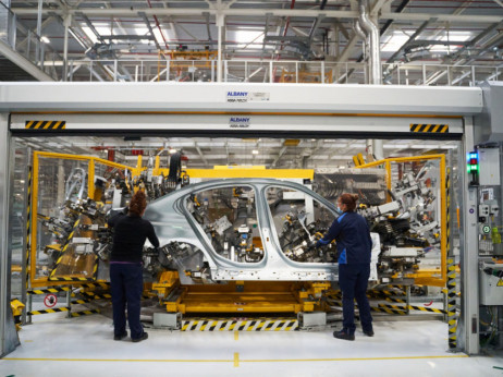 BMW ulaže 800 miliona dolara u fabriku u Meksiku