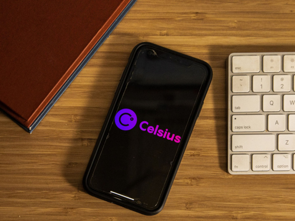 Celsius pada u ruke grupe predvođene Arringtonom