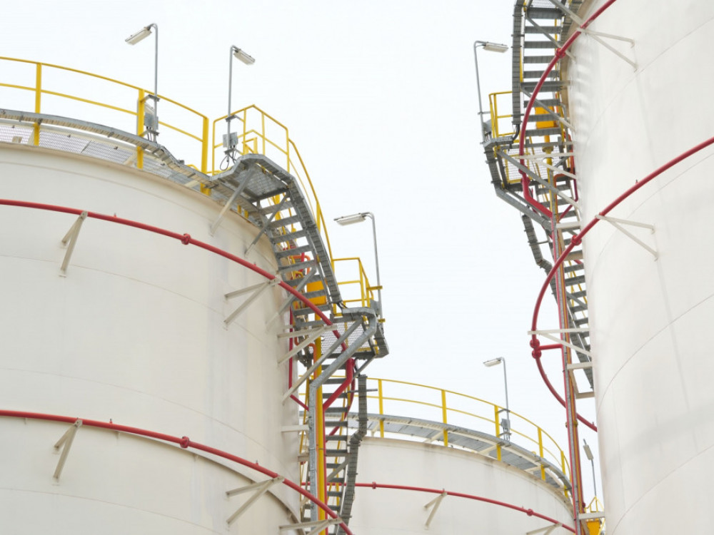 Cena nafte raste sa 15-mesečnog minimuma