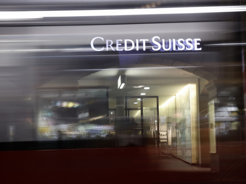 Plan Credit Suissea za First Boston na klimavim nogama