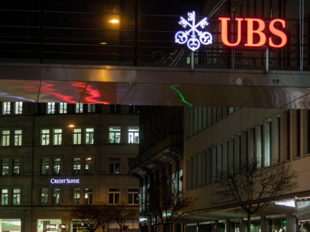 Globalne obveznice se oporavljaju dok UBS pada zbog obnovljene brige