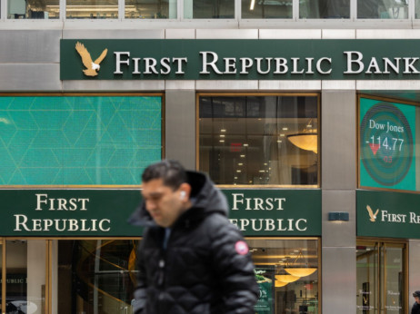 First Republic Bank razmatra prodaju imovine