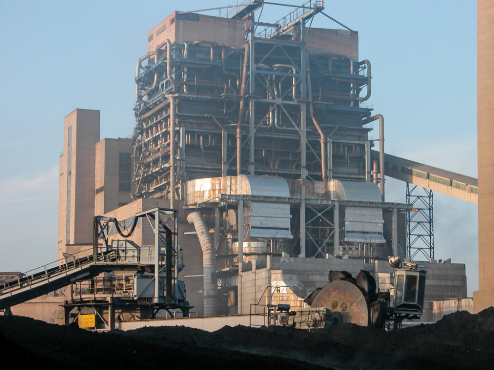 Profit EPS-a 240 miliona evra: Manja potrošnja omogućila prodaju na berzi