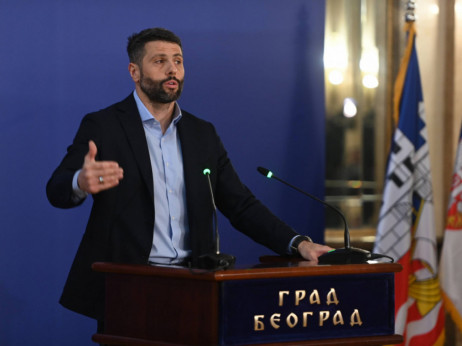 Talasu ostavki gradonačelnika širom Srbije pridružio se i Šapić