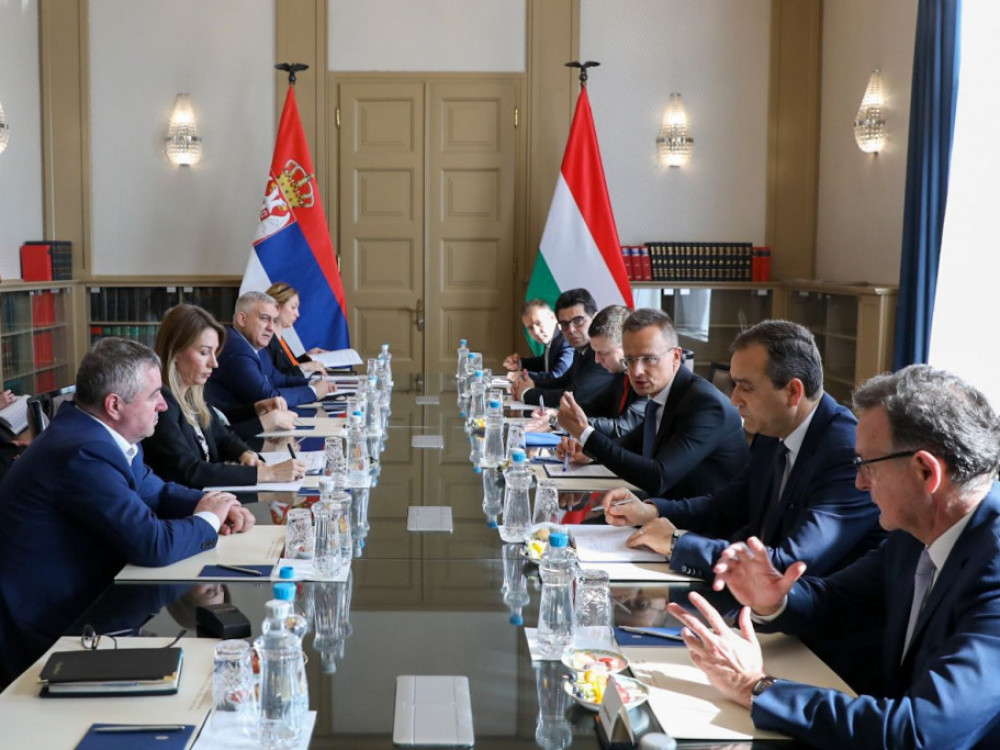 Srbija i Mađarska osnivaju zajedničko preduzeće za trgovinu energijom