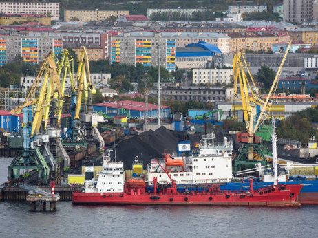 SAD sankcije zaustavile tankere povezane sa ruskom trgovinom naftom