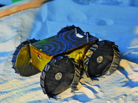 Studenti će spustiti robot na Mesec pre NASA-e