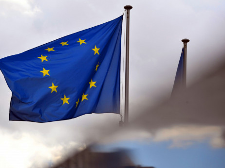 EU preporučuje članicama da daju prioritet borbi protiv inflacije