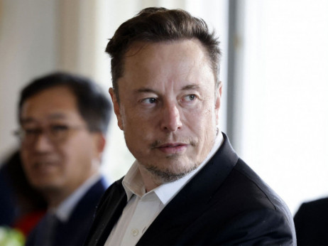Tesla će se reklamirati, Musk iznenadio investitore