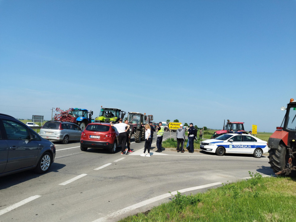 Počeli pregovori poljoprivrednika i vlade