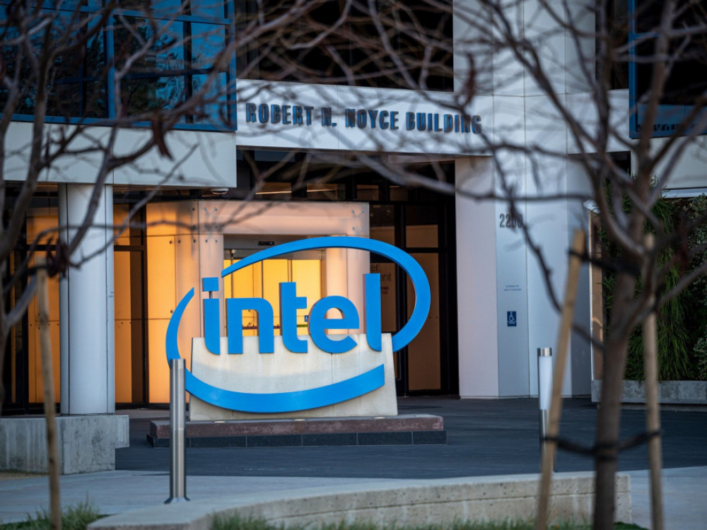 Intel razmatra da postane vodeći investitor u IPO-u čip dizajnera Arm